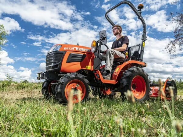 Tracteur Kubota B1 – Compact, puissant et parfaitement équipé – Image 2