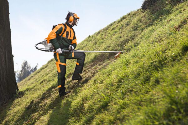 Débroussailleuse professionnelle Stihl FR 410 C-E – Puissante, robuste et confortable – Image 2