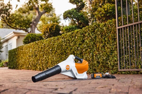 Souffleur à batterie Stihl BGA 160 – Puissant et ergonomique – Image 3