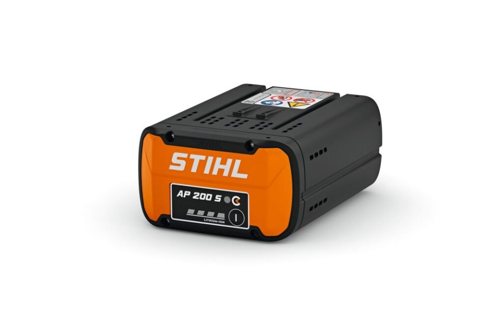Batterie STIHL AP 200 S lithium-ion 36 V professionnelle, Bluetooth, autonomie fiable