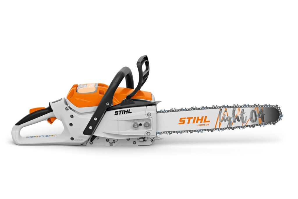 Tronçonneuse à batterie STIHL MSA 300 C-O professionnelle avec guide 40 cm et affichage LED