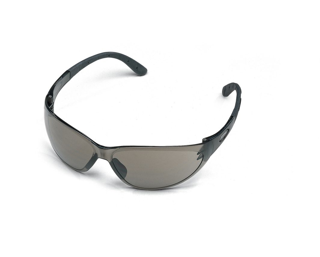 Lunettes de protection DYNAMIC Contrast gris teinté pour vision nette et sécurité UV