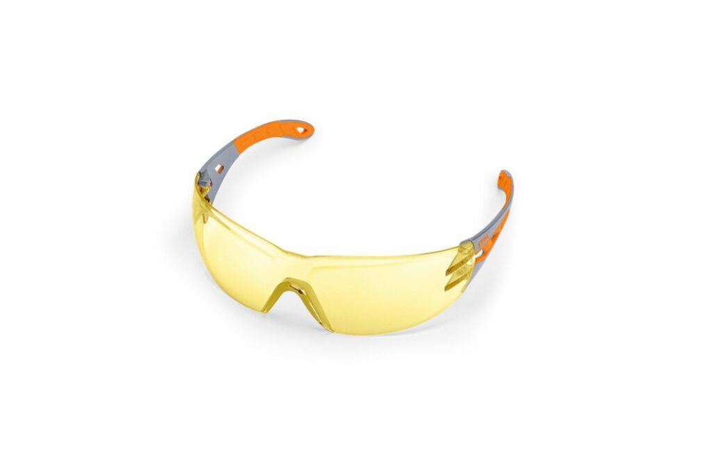 Lunettes de protection DYNAMIC Light Plus jaunes pour travail extérieur et vision optimale en basse lumière