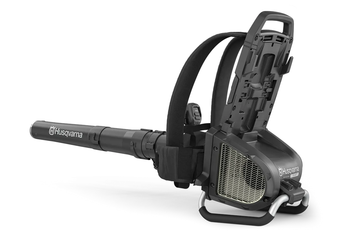 Souffleur Husqvarna 550iBTX dorsal à batterie puissant et silencieux