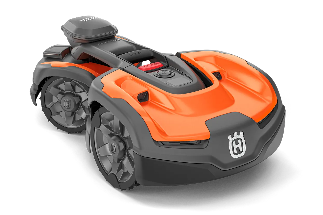 Robot tondeuse professionnel HUSQVARNA Automower 535 AWD EPOS 4x4 pentes 70% 6000 m² EPOS sans fil 5 lames Fleet Services